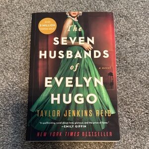 The Seven Husbands of Evelyn Hugo Book